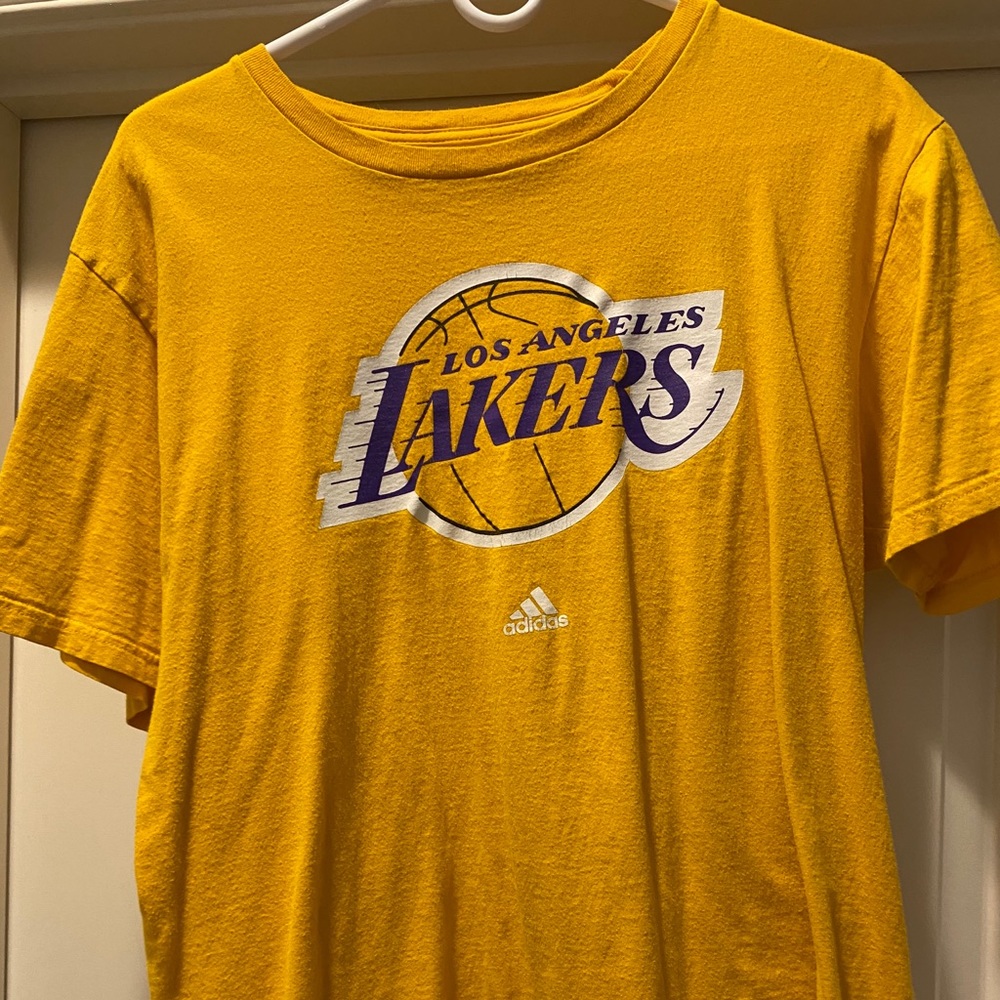 Lakers T shirt